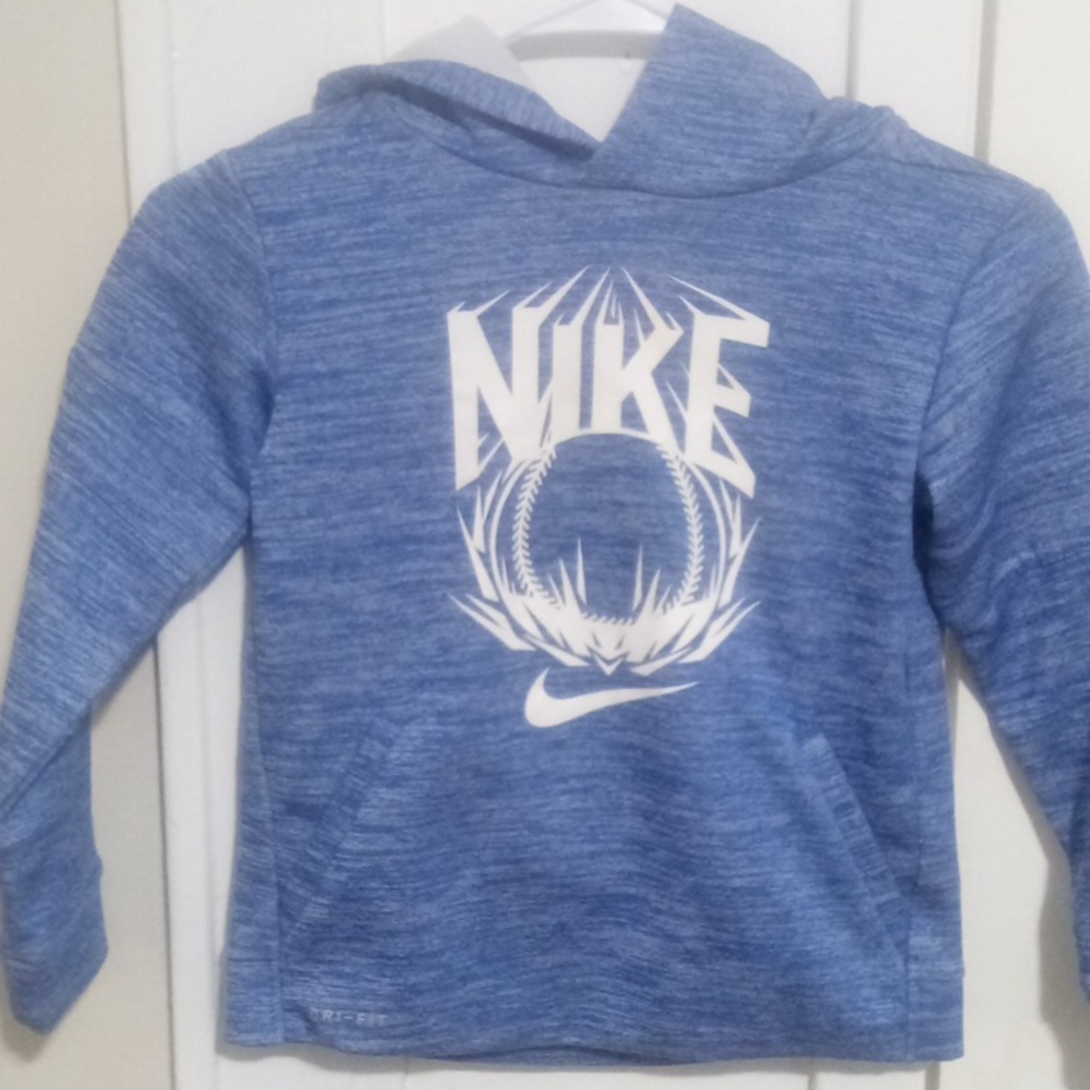 Boys pullover blue Nike hoodie size 6